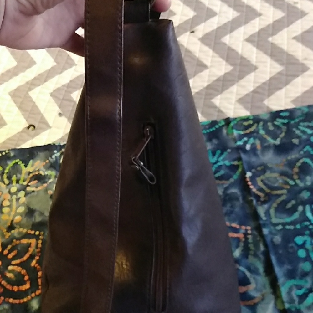 Bag - Picture 2 of 5